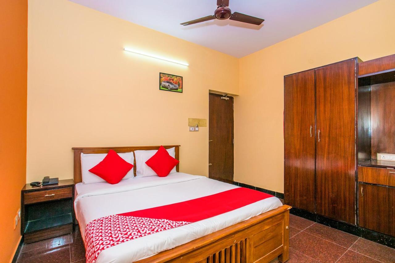 Priyanka Residency Hotel Bangalore Exterior foto