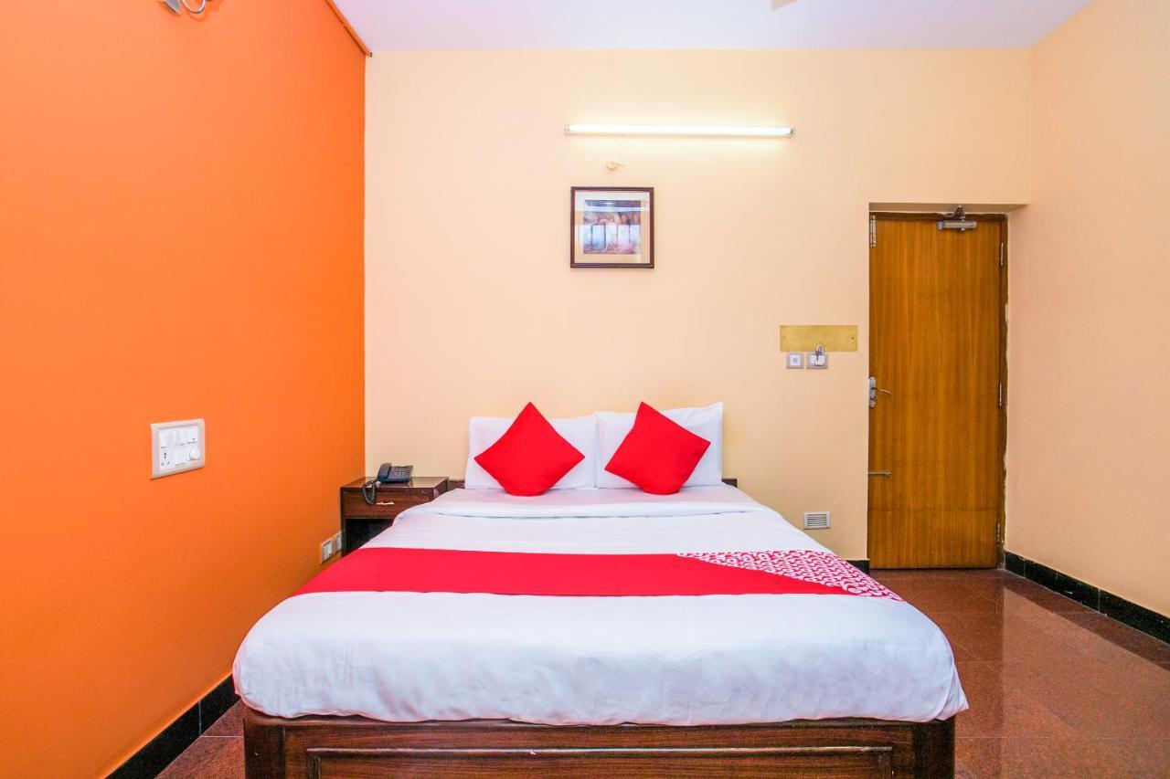 Priyanka Residency Hotel Bangalore Exterior foto
