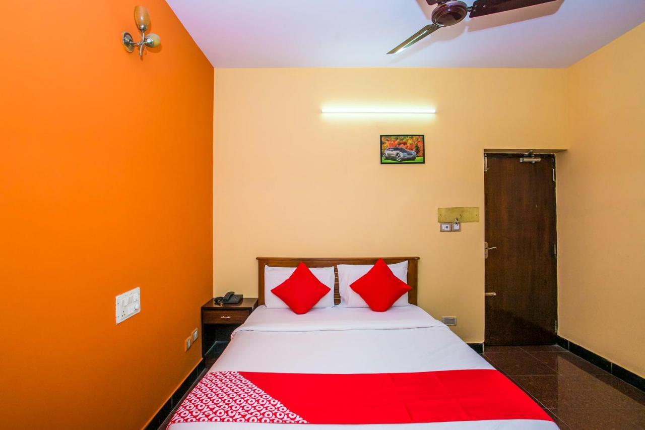 Priyanka Residency Hotel Bangalore Exterior foto