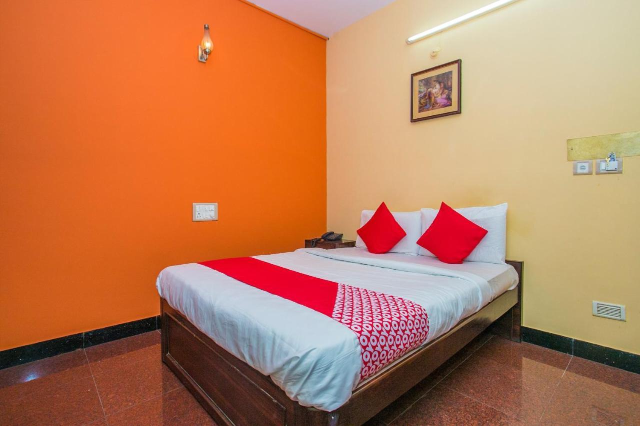 Priyanka Residency Hotel Bangalore Exterior foto