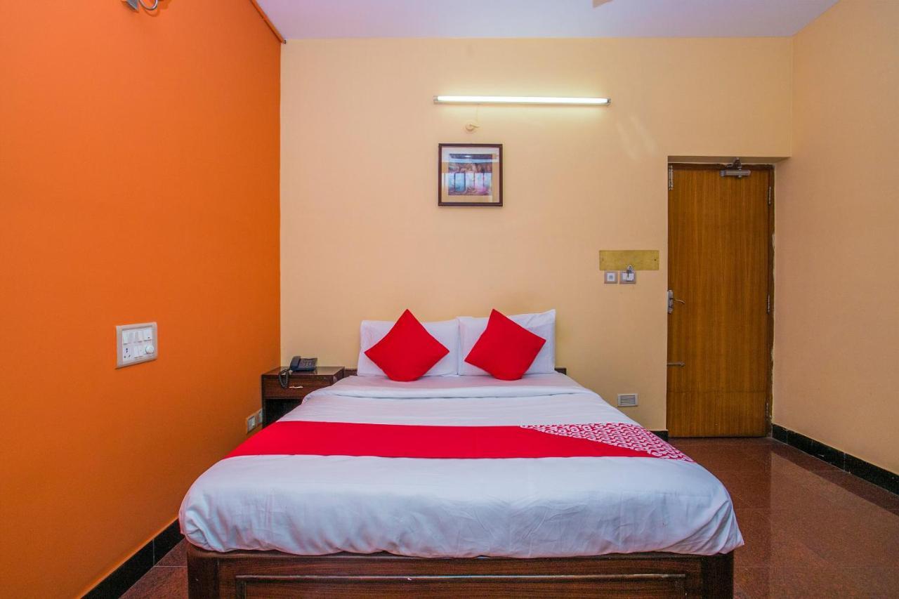 Priyanka Residency Hotel Bangalore Exterior foto